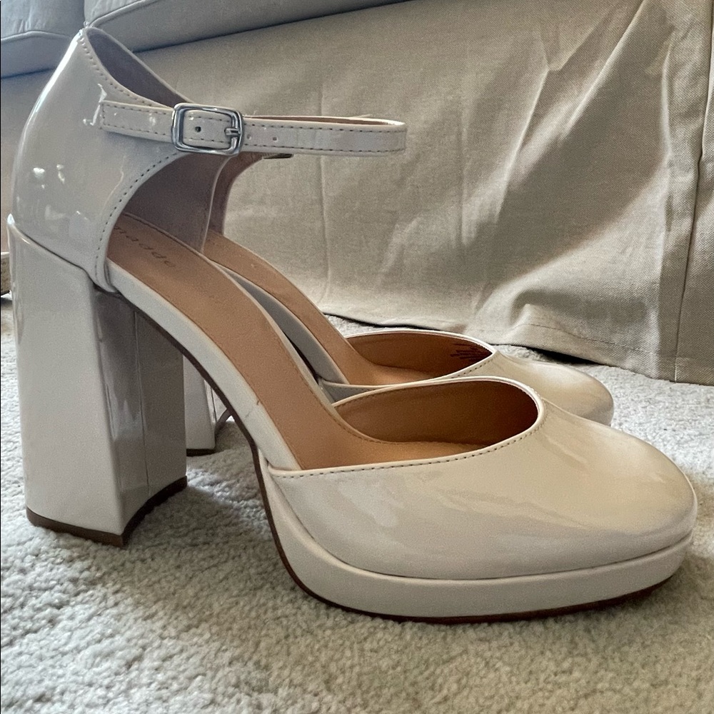 Madden Girl Unaa Pump